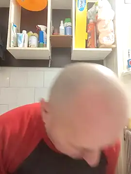 intx800 online show from February 10, 2025, 3:24 am