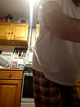 intx800 online show from February 20, 2025, 3:12 am