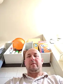 intx800 online show from March 22, 2025, 10:17 am