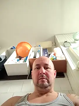 intx800 online show from December 21, 2025, 7:48 am