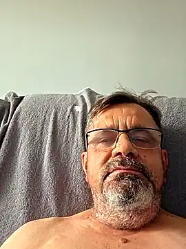 axecoman60 online show from July 5, 2026, 10:11 am