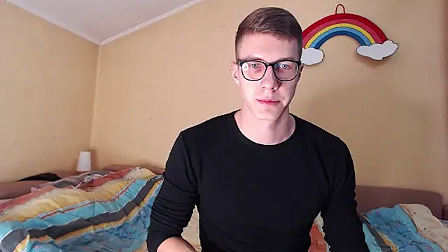 Chris Brien online show from November 4, 2025, 11:42 am