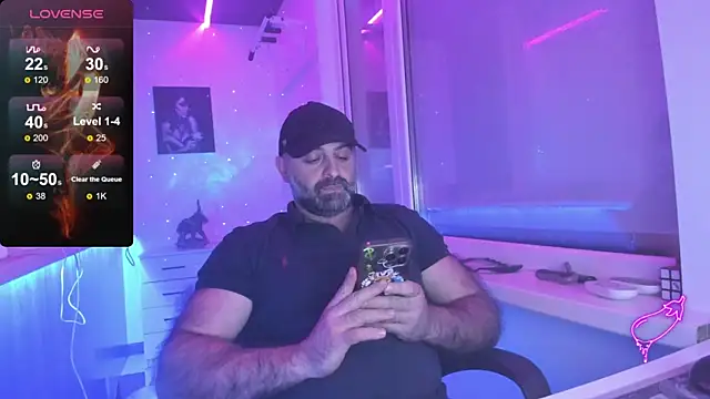 MAGABEAR077 online show from November 25, 2025, 10:32 pm