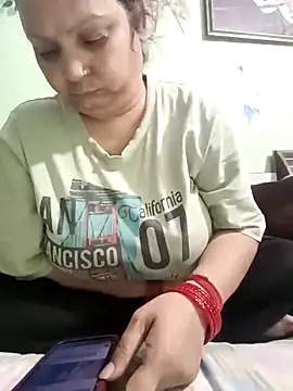 Kavya kapoor online show from November 28, 2025, 5:48 pm