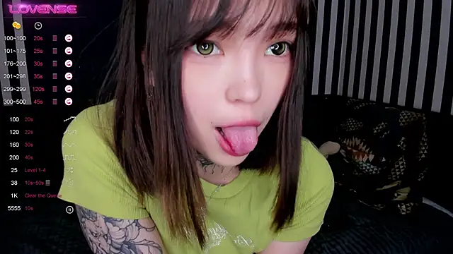 Dark Ester online show from March 2, 2025, 12:01 pm