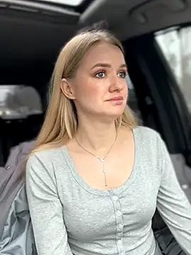 Devill Angel  online show from November 30, 2025, 10:08 am