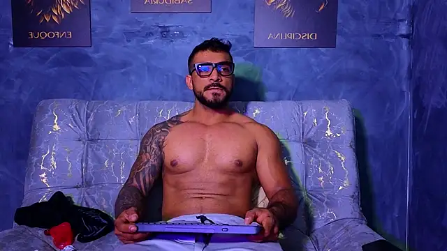 ERIC HARRISON online show from October 4, 2025, 1:58 am