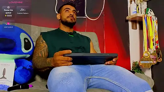 ERIC HARRISON online show from February 7, 2026, 2:59 am