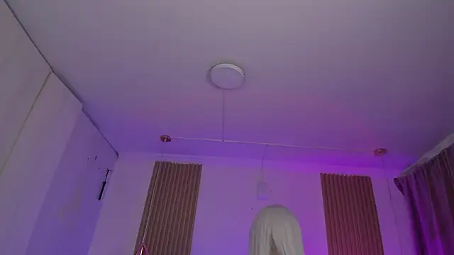 Kendall Bunnyy online show from October 25, 2025, 8:36 pm