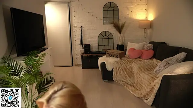 Snapshot of Heidi11 chatting on March 20, 2026, 6:35 pm Heidi11 online show from March 20, 2026, 6:35 pm