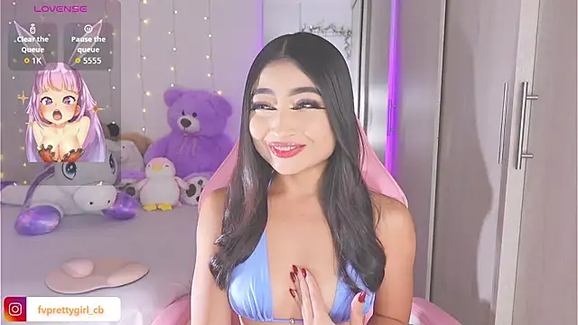 Snapshot of urfavprettygirl chatting on October 11, 2025, 8:02 am urfavprettygirl online show from October 11, 2025, 8:02 am