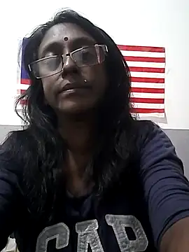 mamakarma1403 online show from October 29, 2025, 5:25 pm