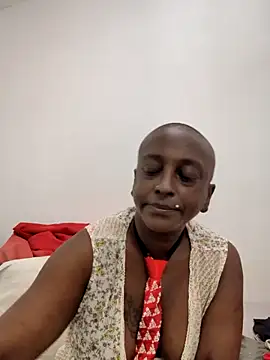 mamakarma1403 online show from May 1, 2026, 12:26 am