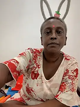 mamakarma1403 online show from June 30, 2026, 6:58 am