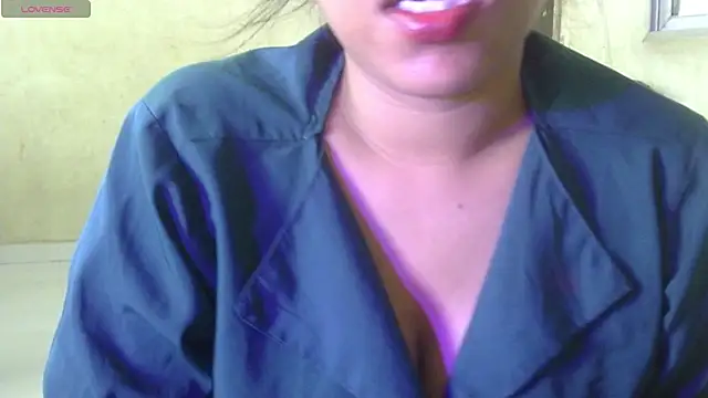Preeti-Sexy online show from June 22, 2026, 10:01 am