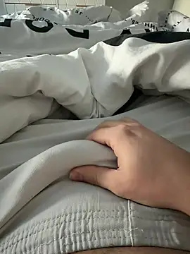 tiou72 online show from March 15, 2026, 7:47 am