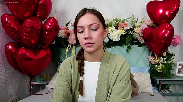 AliceBrayan online show from February 12, 2026, 5:08 pm