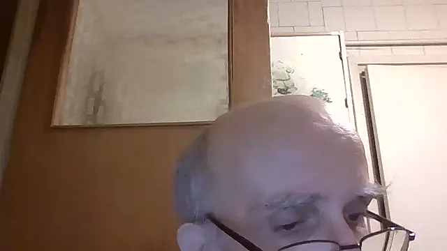 mariusica1xh online show from March 12, 2026, 12:06 am