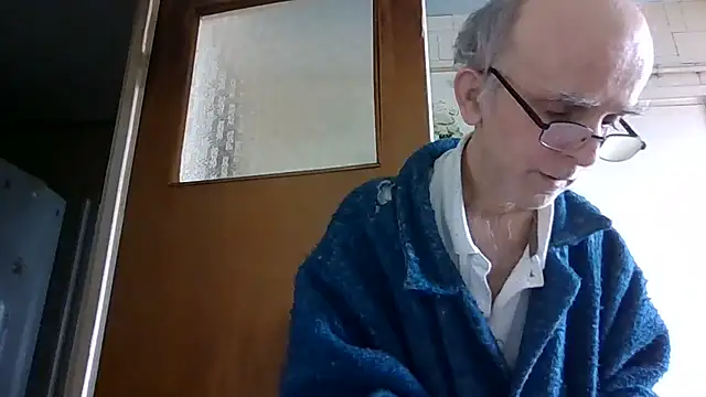 mariusica1xh online show from March 25, 2026, 11:05 am