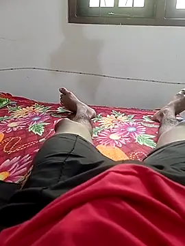 Dhjdjsjjdjj online show from April 13, 2026, 9:15 am