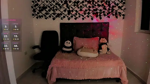 Snapshot of Lilith_Miller21 chatting on November 10, 2025, 7:02 pm Lilith Miller21 online show from November 10, 2025, 7:02 pm