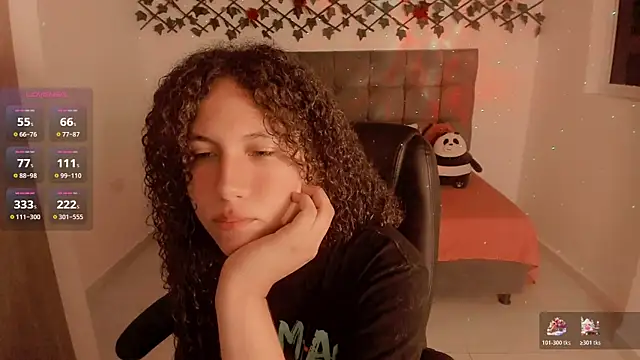 Snapshot of Lilith_Miller21 chatting on November 17, 2025, 7:19 pm Lilith Miller21 online show from November 17, 2025, 7:19 pm