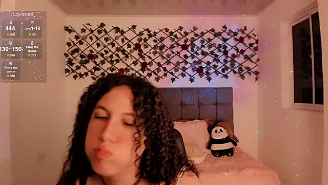 Snapshot of Lilith_Miller21 chatting on November 28, 2025, 7:49 pm Lilith Miller21 online show from November 28, 2025, 7:49 pm