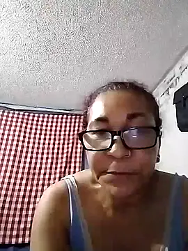 CafeCaliente69 online show from January 19, 2025, 2:57 am