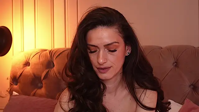 MayaVixxen online show from March 6, 2025, 9:14 am