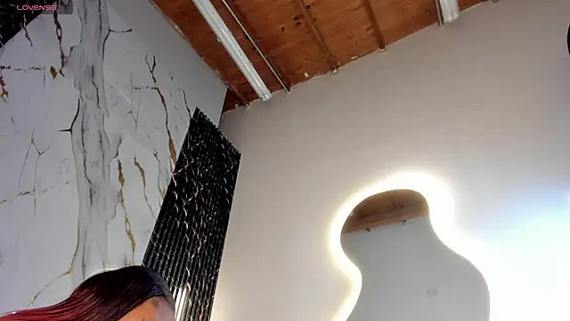 ebony hot1 online show from March 31, 2026, 3:52 am