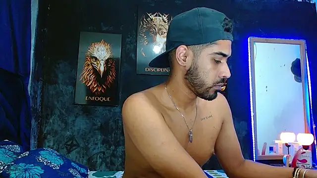 ryanse hot online show from November 2, 2025, 7:38 pm