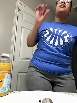 SexyHoneyRedd online show from December 7, 2024, 12:08 am