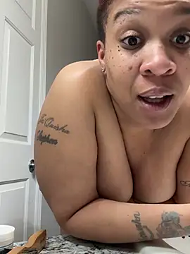 SexyHoneyRedd online show from January 4, 2025, 10:34 pm