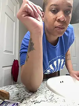 SexyHoneyRedd online show from February 16, 2025, 6:10 pm