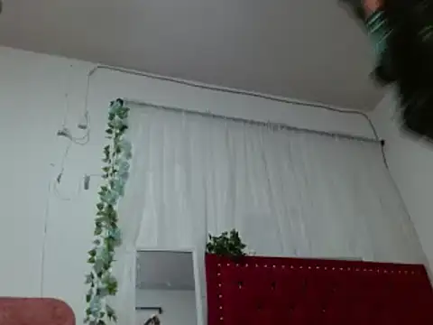 helenca43 online show from February 23, 2025, 12:48 pm