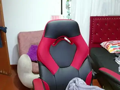 helenca43 online show from February 27, 2025, 11:41 am