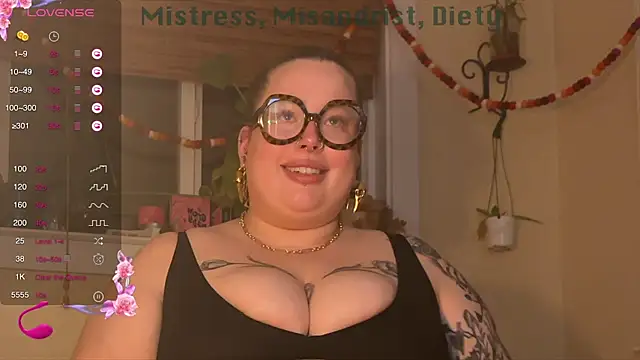 MissBika online show from December 21, 2024, 2:30 am