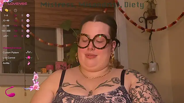 MissBika online show from December 25, 2024, 9:02 am