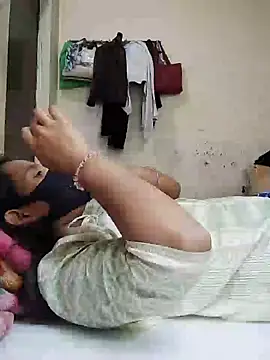 riya190 online show from February 6, 2025, 5:09 pm