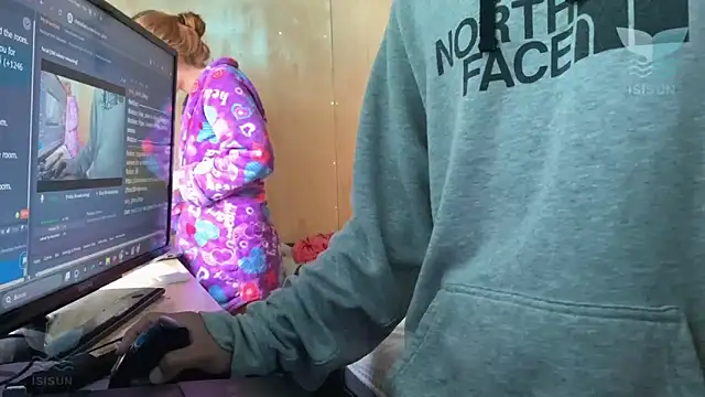 isissun03 online show from February 4, 2026, 12:22 pm