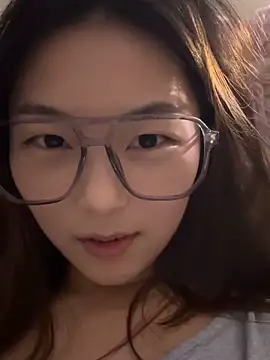 Sweet-Angel999 online show from February 4, 2026, 4:46 pm