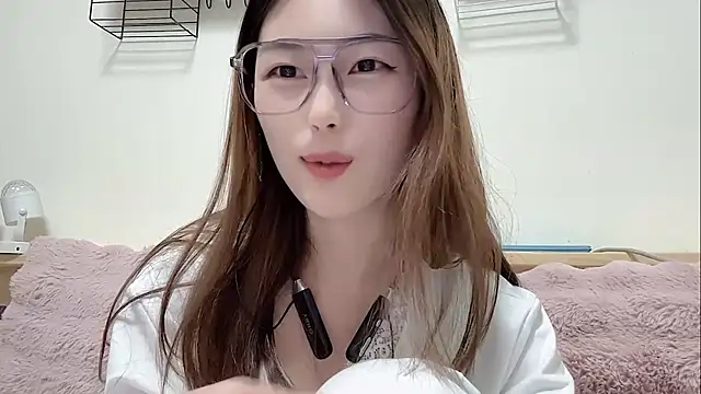 Sweet-Angel999 online show from February 25, 2026, 3:54 pm