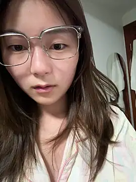 Snapshot of Sweet-Angel999 chatting on June 27, 2026, 3:28 pm Sweet-Angel999 online show from June 27, 2026, 3:28 pm