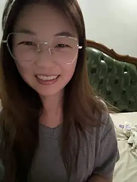 Snapshot of Sweet-Angel999 chatting on July 26, 2026, 3:19 pm Sweet-Angel999 online show from July 26, 2026, 3:19 pm