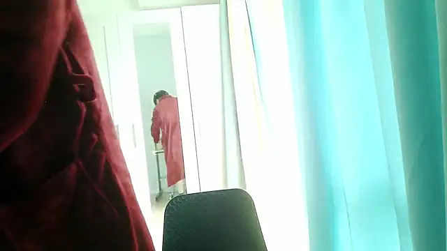 shuai321 online show from March 10, 2025, 6:38 am