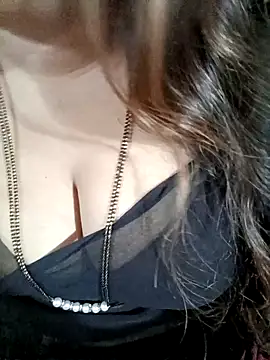 Beautyy38 online show from November 17, 2025, 3:23 am