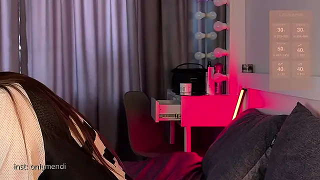 MENNDI online show from February 12, 2025, 12:44 pm