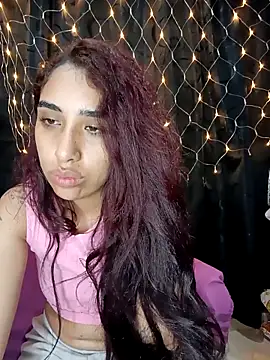 ifeelverywet andhot online show from November 17, 2025, 6:08 am