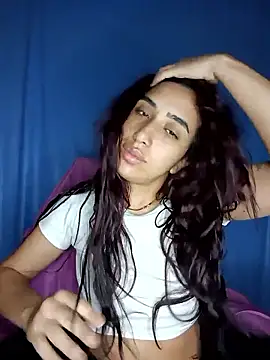 ifeelverywet andhot online show from January 11, 2026, 2:44 pm