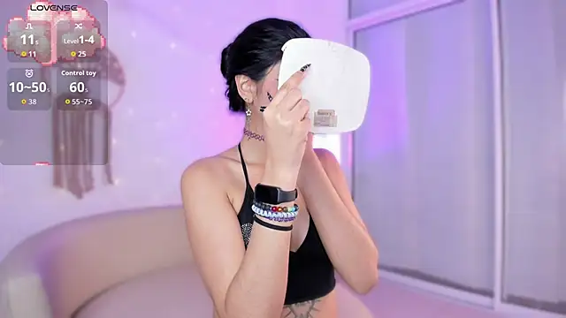 Snapshot of aisha_sakina chatting on October 7, 2025, 11:02 pm aisha sakina online show from October 7, 2025, 11:02 pm